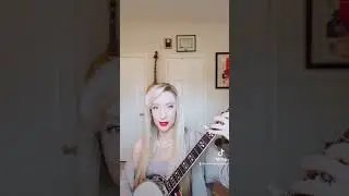 Trying to wake up these fingers!! 🤪🪕#banjo #bluegrass #banjomusic #groundspeedslow #banjochick