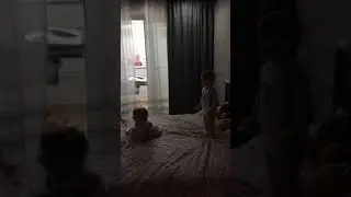 Тимка с Ксюшей на Новый год 3