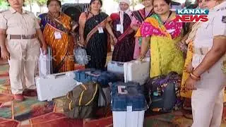 Poll Officials Heading To Respective Booths With EVM Ahead Of Odisha Election 2024, Phase 3
