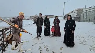 Heavy snow and rain and the difficult return of mother and Jamshid to the mountains