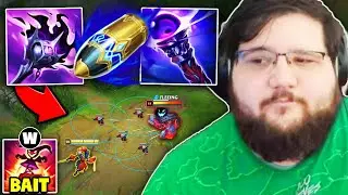AP SHACO MESSING WITH THE ENEMY TEAM! (I'M THE ULTIMATE DISTRACTION)