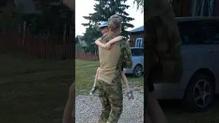 Боец приехал домой.🙏