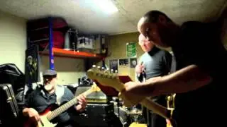 Hands Up feat J Lloyd : Punch Drunk
