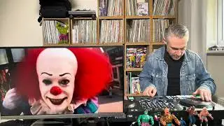 HALLOWEEN THEMED SCRATCH DJING USING THE RANE FOUR & SERATO VIDEO