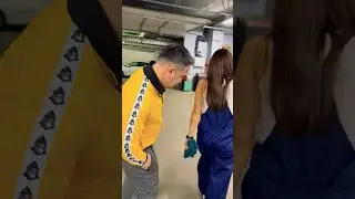 Девушка-автомеханик | Свечи поменять, справитесь?