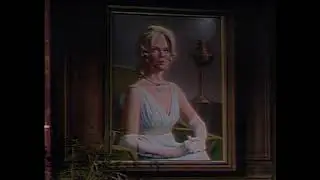 DARK SHADOWS - 1970 closing credits, featuring the portrait of Angelique (Lara Parker)