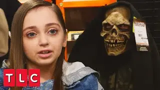 Shauna Struggles Finding the Right Halloween Costume | I Am Shauna Rae