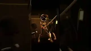 тесса на своей волне..