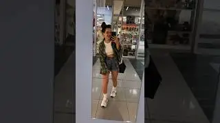Оставила детей с нянькой и поехала делать деньги 💴😀 #мамавдекрете #shorts
