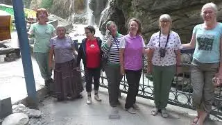 Прекрасные девчата. Едем к турам на Джылы су
