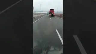 PERJALANAN YG MENEGANGKAN....ADA APA DI JEMBATAN SURAMADU....