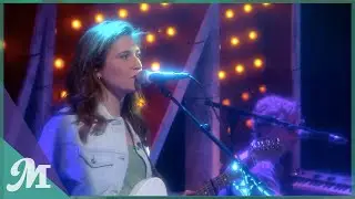 WIES zingt 'Radiostilte', live in de studio van M