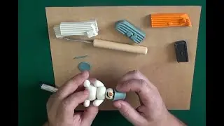 Снеговик из пластилина