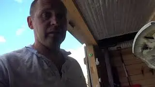 Меняю масло в ГУР  Крашу площадку под аккумулятор  Опять лопнул кузов