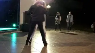 Tango e...     Brindisi Hermes e Mari