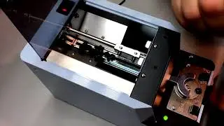 Устройство автоматической подачи для настольных роботы Janome для закручивания винтов