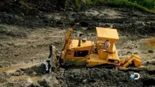 Sinking Into The Sludge | Gold Rush