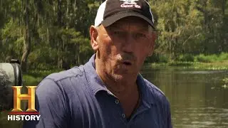 Swamp People: Troy Confronts BIG & VIOLENT Gators (Season 12) | History