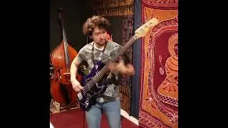 Jazz Bass Hyper Pop