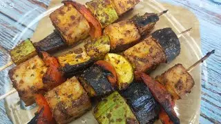 Шашлык из тофу и овощей в духовке