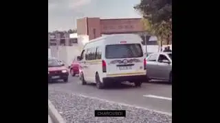 Taxi drives on incoming lane in South Africa!