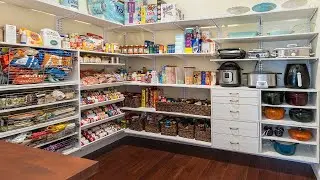 Organized Living's freedomRail in the Pantry