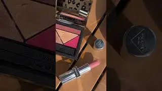 makeup on the go 💄💋 #makeup #makeuplover #makeupessentials
