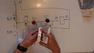 Using a modular contactor. Self-locking effect.