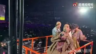 Omg tae was so close to this army!!! #bts#v#army#laconcert