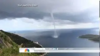 Storm chaser captures footage of weather phenomena