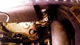2011 Toyota Sienna front engine mount replacement
