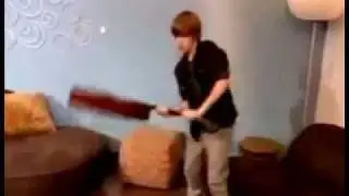 Justin Bieber Gets HIT by guitar!! YTP