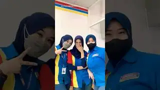 pegawai Alfamart Indomaret cemilan kepala toko dan HRD buat staycation