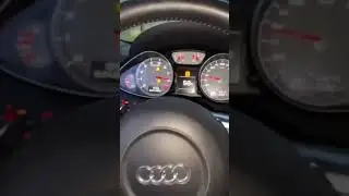 Audi R8 V8