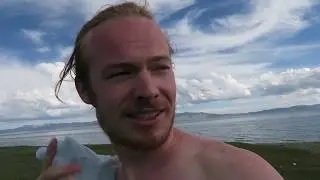 Riding to lake Song-Kul