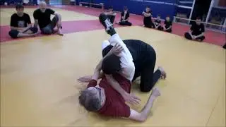 BASİTÇE COBRA TRIANGLE CHOKE (JKD-2426)