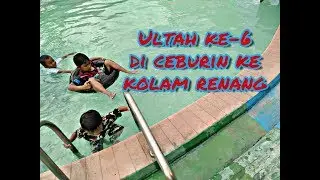 Diceburin ke Kolam Renang (Pesta Ulang Tahun)