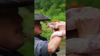 Comedy: Little Dragon Girl vs Pork Belly Monster, saved by Chicken Hero!