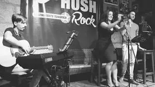 Love on the Brain en el Hush Rock