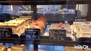 396...Цены очень высокие, при зарплате 400€.  🤦