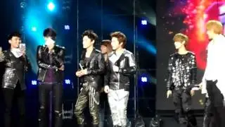 [Fancam] EXO-M's game section in Chengdu Chinese Love Song
