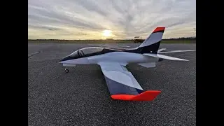 Maiden flight Viperjet 2.5m