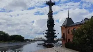 Прогулка по Москве в воскресенье 21-07-2024. Петр I на острове, храм Христа Спасителя и Тропарево.
