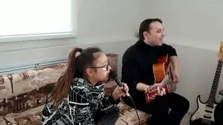Ученица Милана (Гитара и Вокал). Репетруем Король и Шут - Лесник)