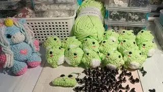 какие глазки использую вязаным игрушкам, новая для меня пряжа