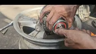 2kd ALTERNATOR Bearing pulley for replace. (BY JESS AUTOMOTIVE)