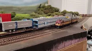 Broadway Limited HO Boston & Maine F7A #4266 & 4268 with Loksound 5 & Scale Sounds Systems Speakers.