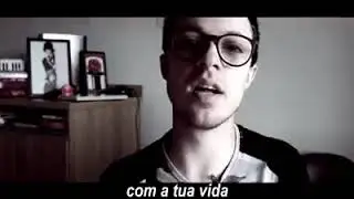 Não é fácil colocar um sorriso na cara💔