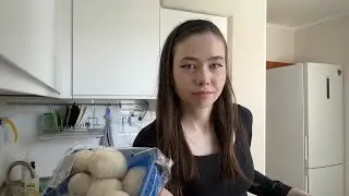 Карина Шпак готовит ньокки в сливочном соусе с шампиньонами и индейкой (04.05.2024)