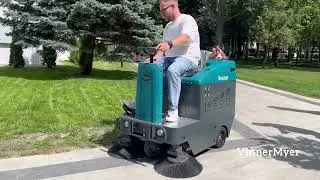 Территорию  Вашего отеля убирает подметальная машина VinnerMyer SW1250